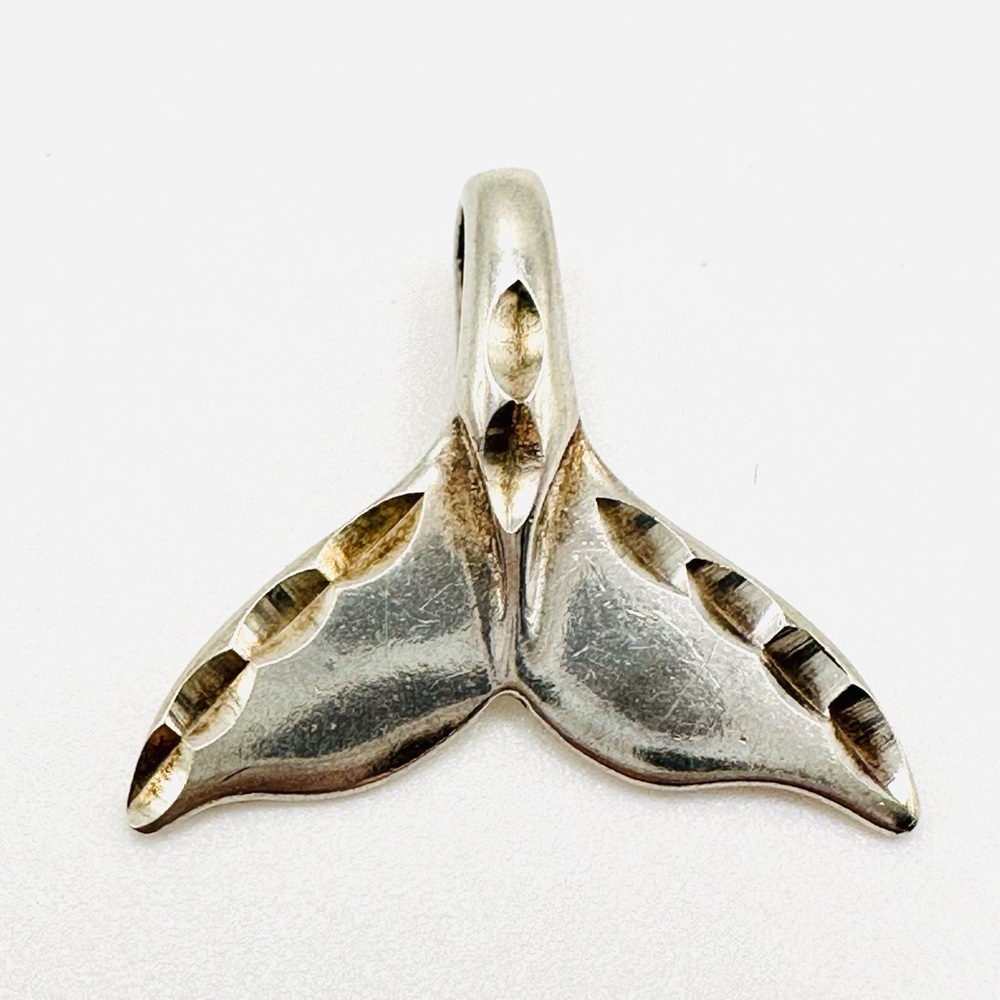 STERLING SILVER 925 Whale Tail Dainty Pendant Ocean Beach Sealife Theme